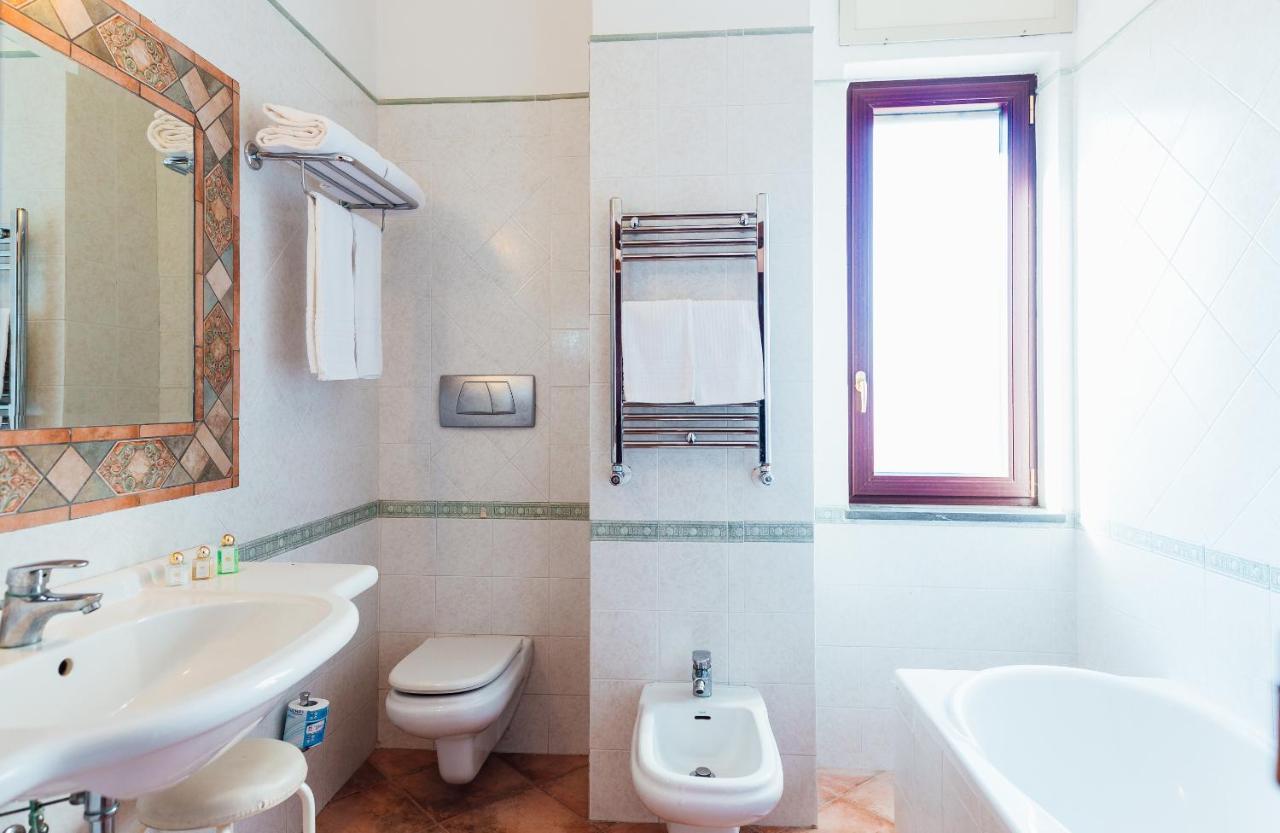 Hotel Montana Сант-Агата-суи-Дуэ-Гольфи Экстерьер фото
